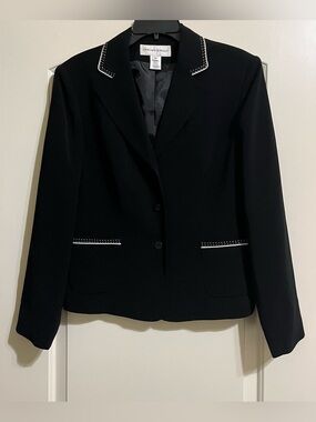 Jones New York Black Button Blazer White Trim Detailing On Collar Pockets 14